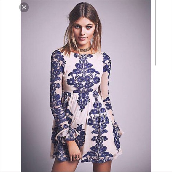 For Love And Lemons Dresses & Skirts - Temecula mini dress For Love & Lemons floral print dress size medium